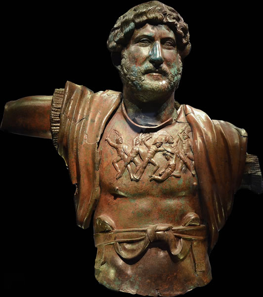 Adriano in lorica, bronzo del II sec. DC – Proveniente da Tel Shalem – Museo di Gerusalemme