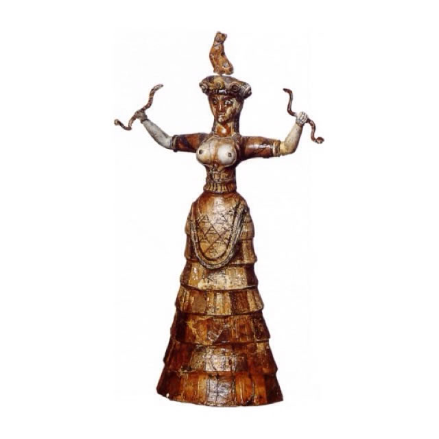 Dea dei Serpenti 1700-1400 a.C., proveniente dal santuario del Palazzo di Cnosso – Museo  Heraklion di Creta