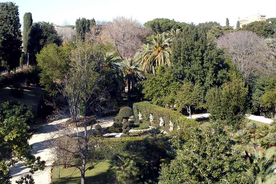 Villa Sciarra, 16th century - Panorama of the park today - Rome IT