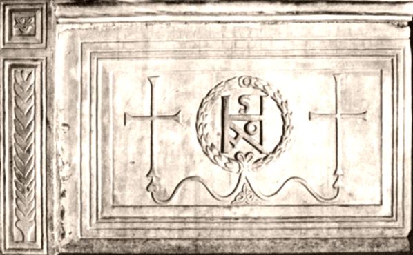 San Clemente: Pluteo con monogramma di Giovanni II, VI sec.