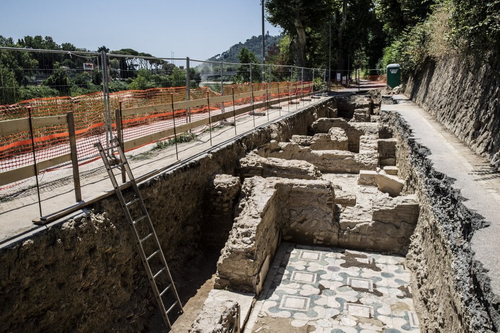 Oscuro edificio del IV siglo encontrado cerca de Ponte Milvio