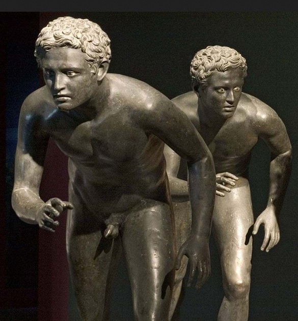 I corridori, statue bronze provenienti dalla Villa dei Papiri di Ercolano – Museo archeologico di Napoli IT