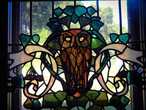 Villa Torlonia -  Owls stained glass window designed by Duilio Cambellotti and made by Mastro Picchio, 1904 - Villa Torlonia, Rome IT