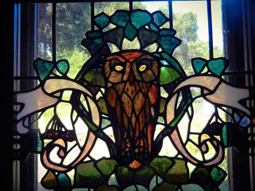 Villa Torlonia - Owls stained glass window designed by Duilio Cambellotti and made by Mastro Picchio, 1904 - Villa Torlonia, Rome IT